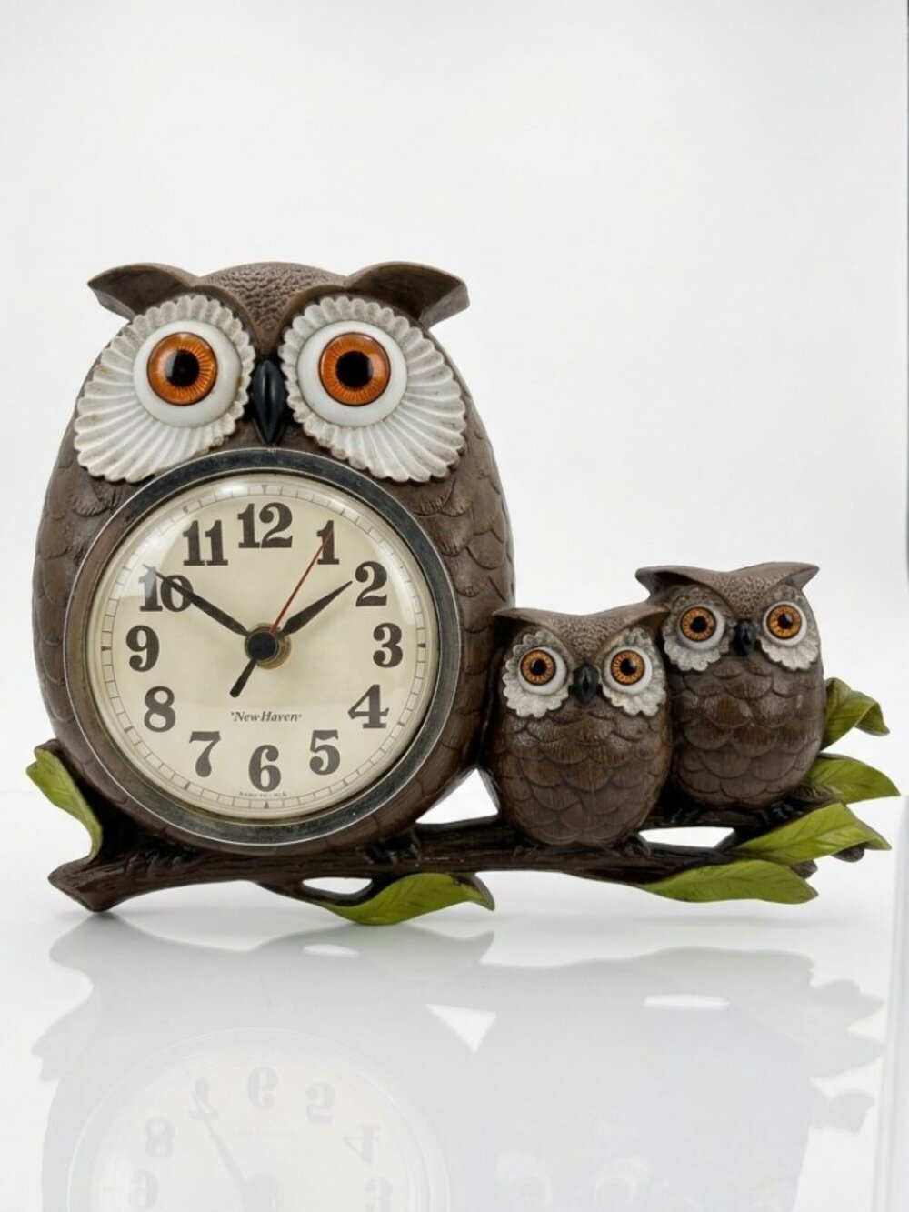 VINTAGE 1972 Burwood New Haven Owl Family Clock 457-1 MCM WORKS!